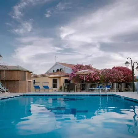 Appartamento Con Piscina E Bbq