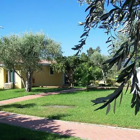 Appartamento Con Piscina E Bbq Арбатакс